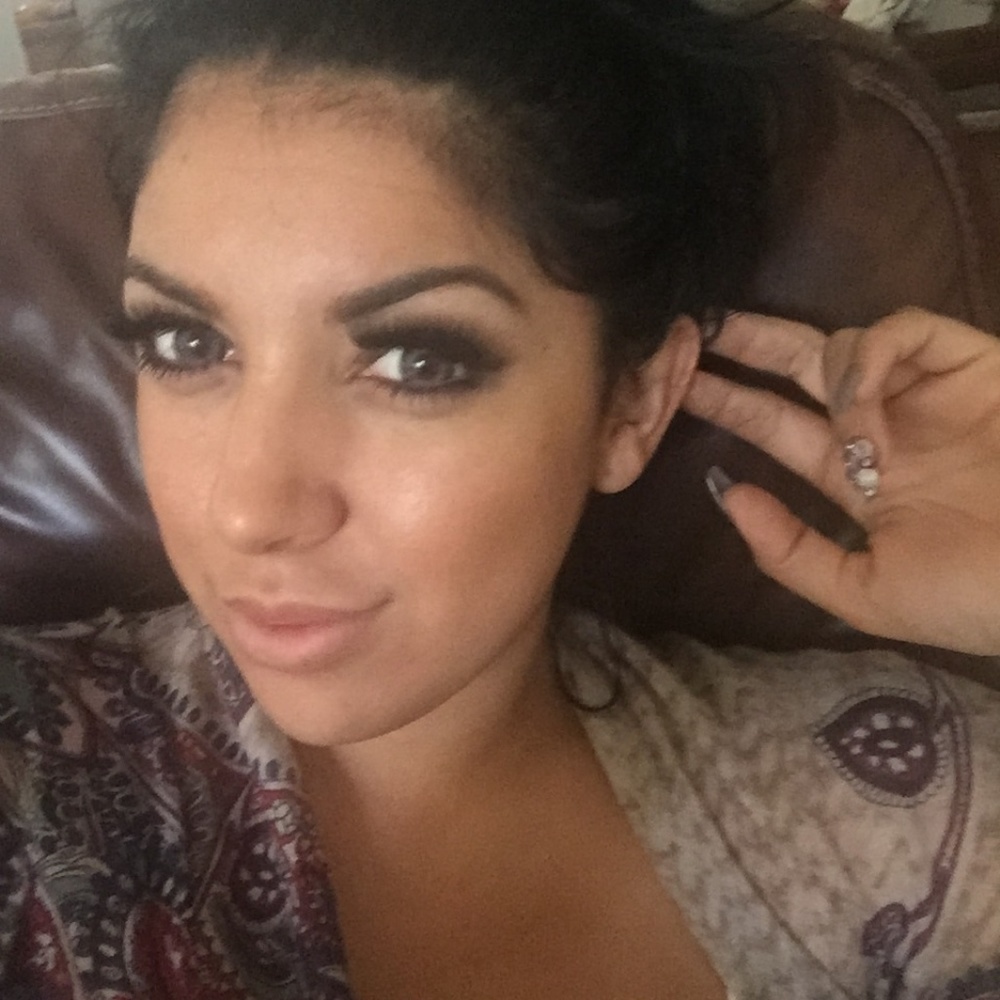 Meet your Posher, Jackie